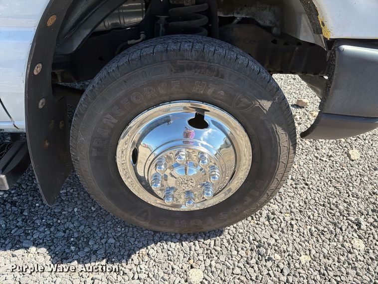 image for item DV8717 2019 Ford E450 refrigerated delivery truck