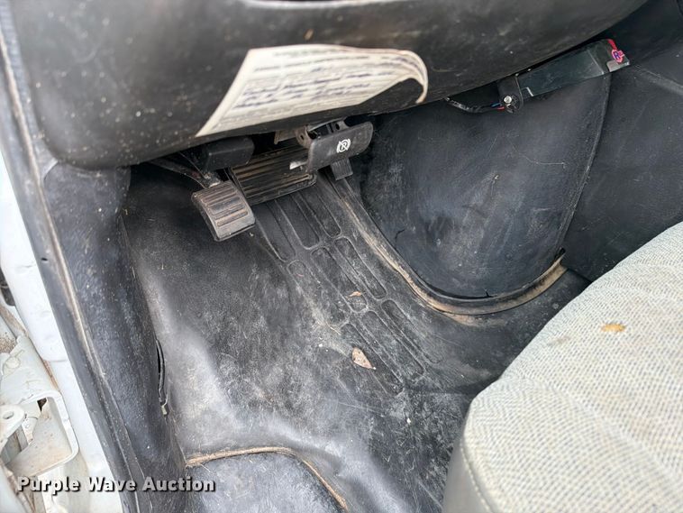 image for item DY3438 2015 GMC Savana 2500 van