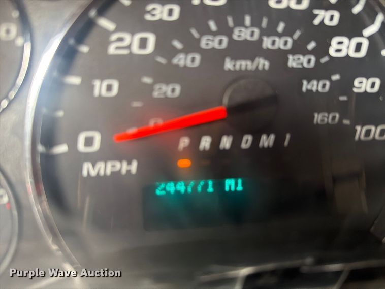 image for item DY3438 2015 GMC Savana 2500 van