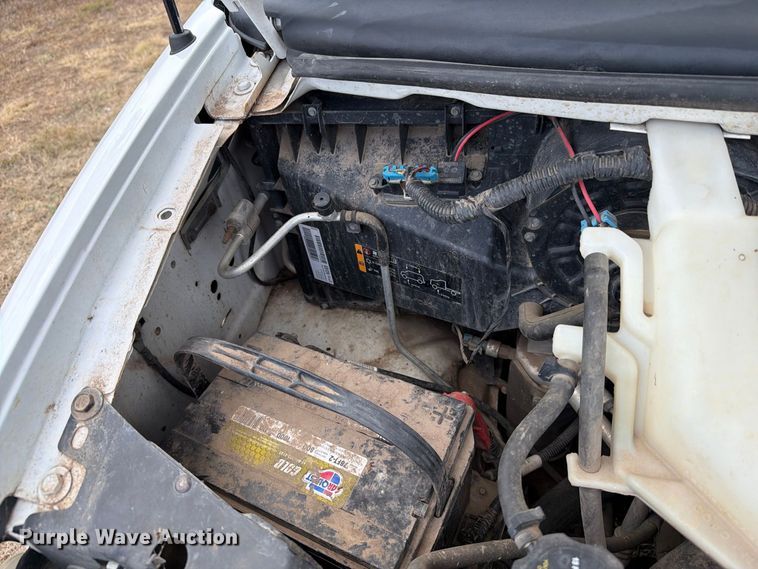 image for item DY3438 2015 GMC Savana 2500 van