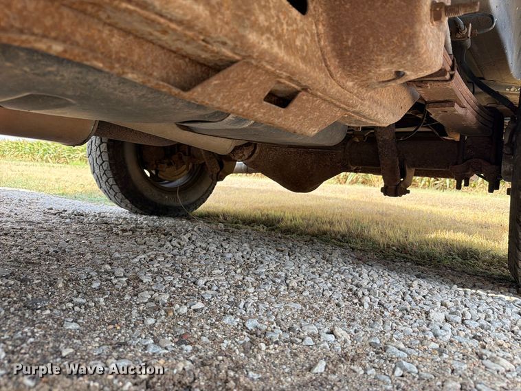 image for item DY3439 2008 Chevrolet Express 2500 van