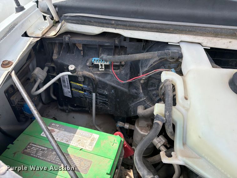image for item DY3439 2008 Chevrolet Express 2500 van