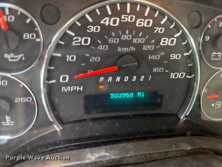 image for item DY3439 2008 Chevrolet Express 2500 van