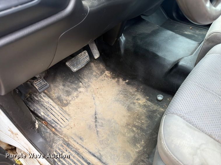 image for item DY3447 2014 GMC Sierra 1500 pickup truck