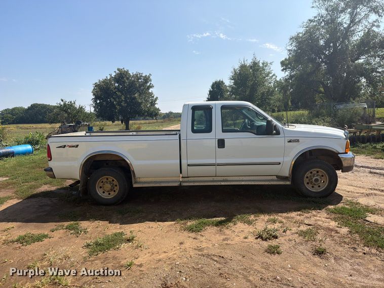image for item DY3449 1999 Ford F250 Ext. Cab pickup truck