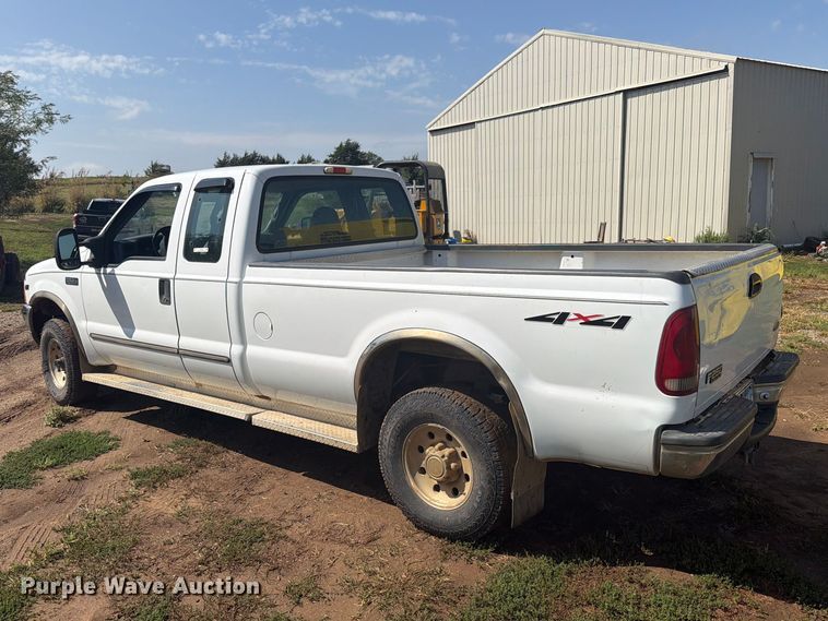 image for item DY3449 1999 Ford F250 Ext. Cab pickup truck