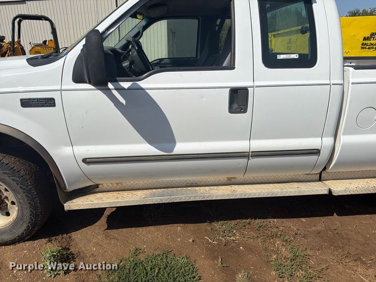 image for item DY3449 1999 Ford F250 Ext. Cab pickup truck