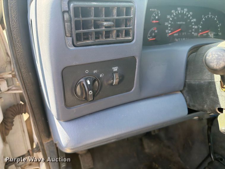 image for item DY3449 1999 Ford F250 Ext. Cab pickup truck