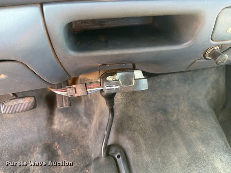 image for item DY3449 1999 Ford F250 Ext. Cab pickup truck