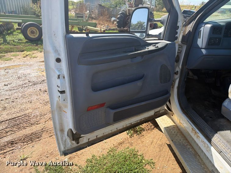 image for item DY3449 1999 Ford F250 Ext. Cab pickup truck
