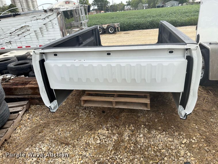 image for item DY3459 Chevrolet pickup truck bed