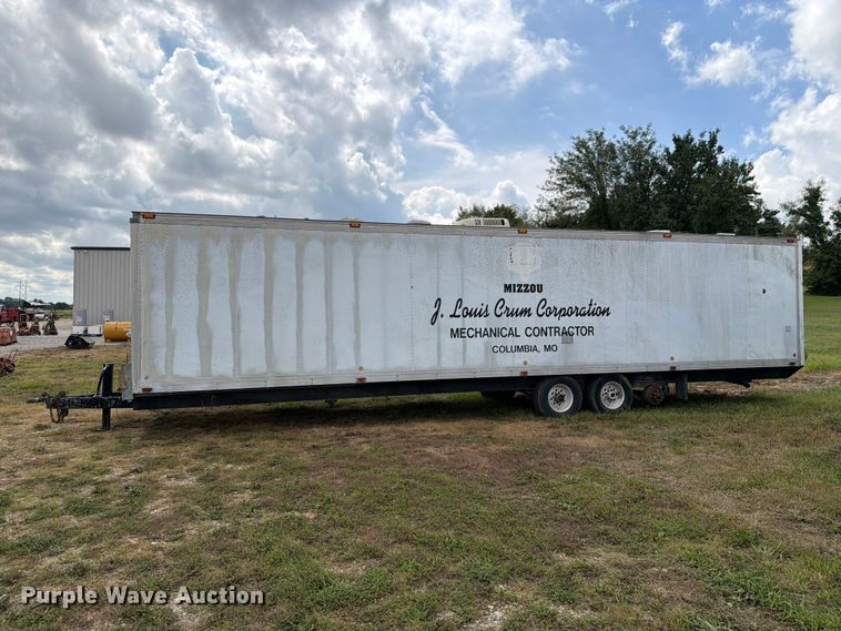 image for item DZ4823 1988 Star Mobile office trailer