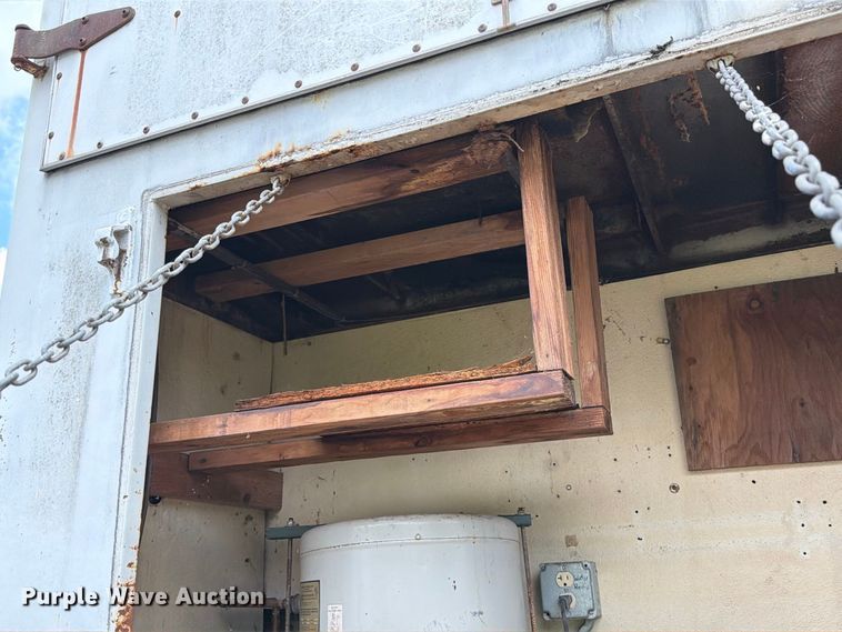 image for item DZ4823 1988 Star Mobile office trailer