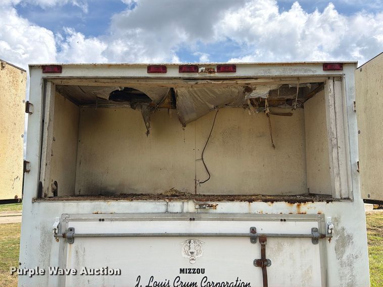 image for item DZ4823 1988 Star Mobile office trailer