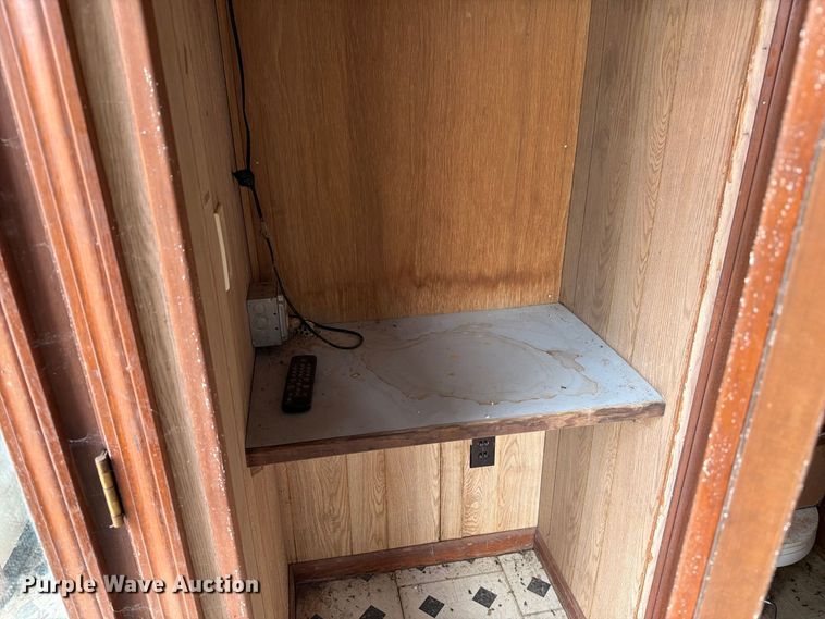 image for item DZ4823 1988 Star Mobile office trailer