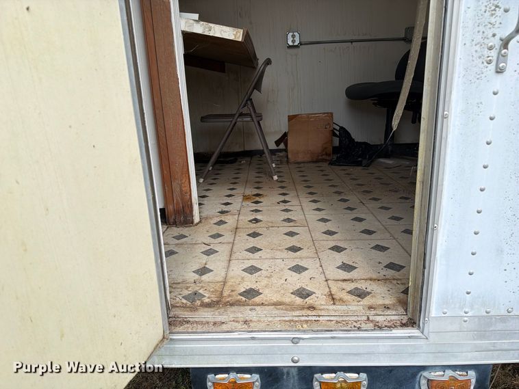 image for item DZ4823 1988 Star Mobile office trailer