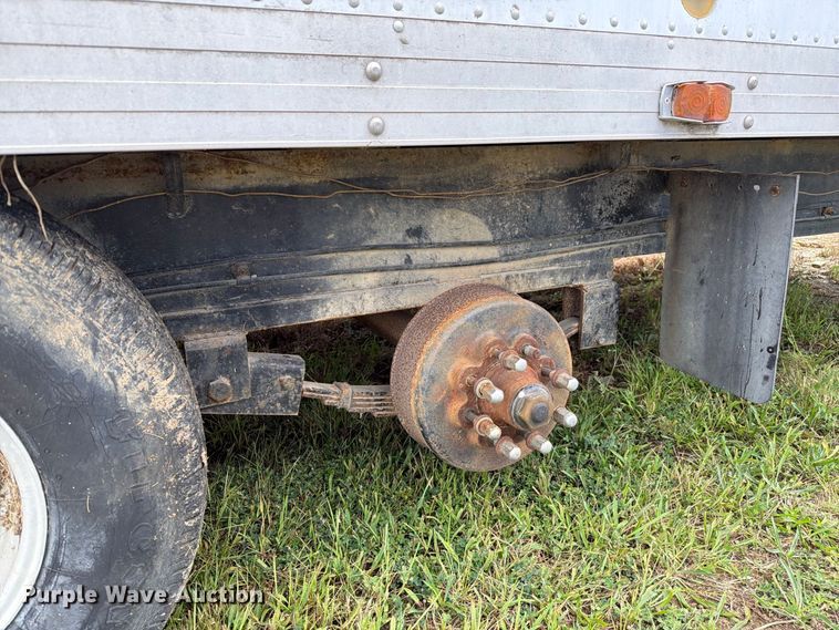 image for item DZ4823 1988 Star Mobile office trailer