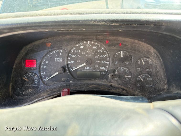 image for item DZ4843 2002 GMC Sierra 2500 Ext. Cab pickup truck