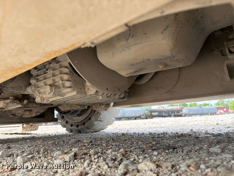 image for item DZ4856 Caterpillar P6000 forklift