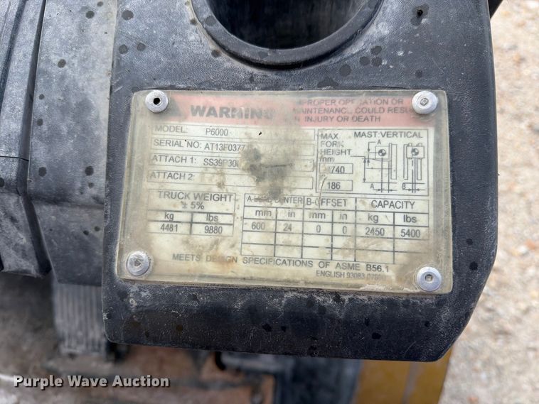 image for item DZ4856 Caterpillar P6000 forklift