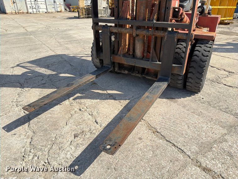 image for item DZ4867 1971 Taylor Y-12-WS forklift