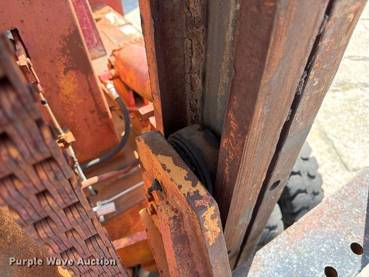 image for item DZ4867 1971 Taylor Y-12-WS forklift