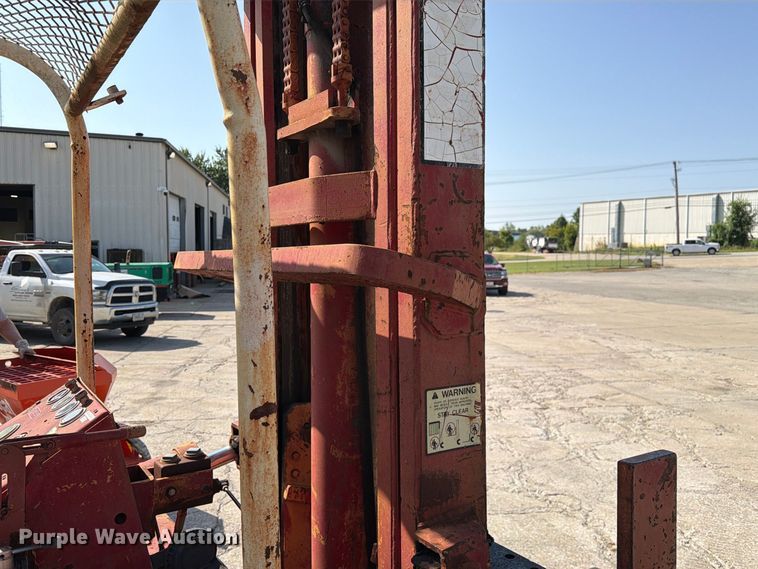image for item DZ4867 1971 Taylor Y-12-WS forklift