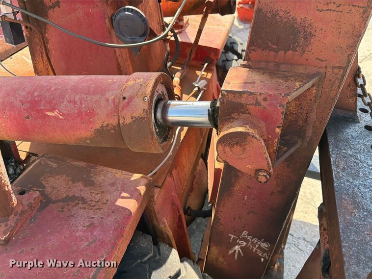 image for item DZ4867 1971 Taylor Y-12-WS forklift
