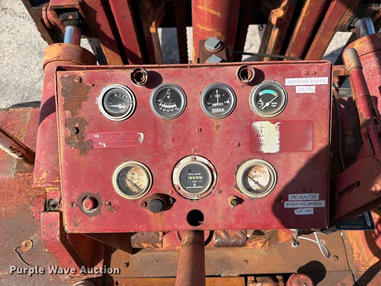 image for item DZ4867 1971 Taylor Y-12-WS forklift