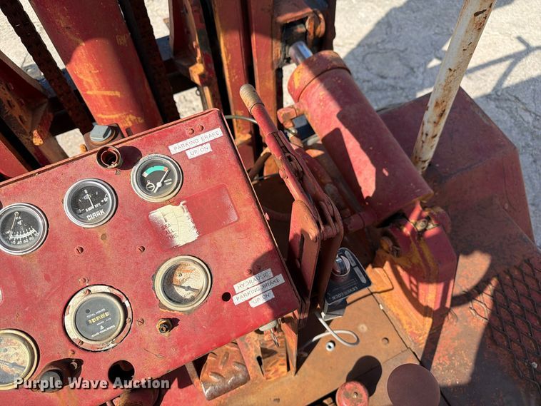 image for item DZ4867 1971 Taylor Y-12-WS forklift