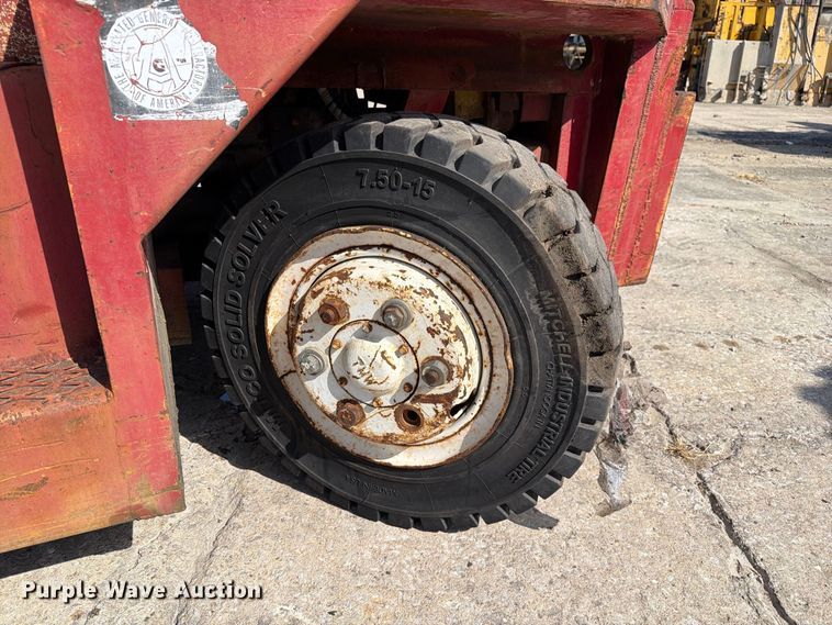 image for item DZ4867 1971 Taylor Y-12-WS forklift