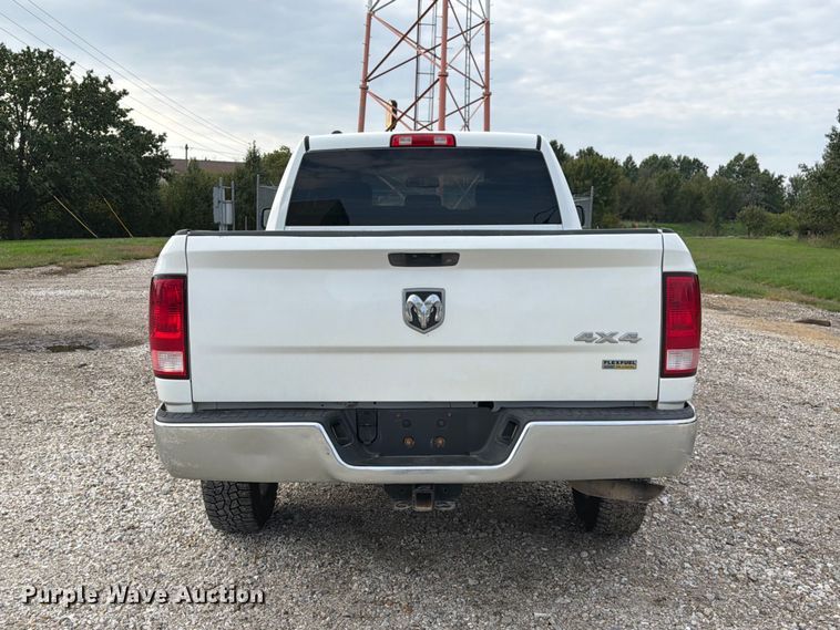 image for item DZ4895 2015 RAM 1500 Crew Cab pickup truck