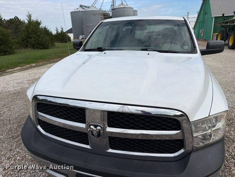 image for item DZ4895 2015 RAM 1500 Crew Cab pickup truck