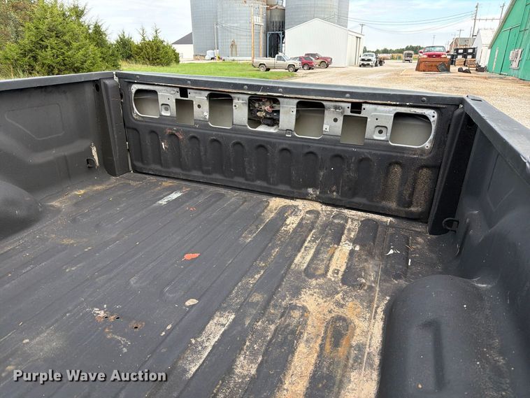 image for item DZ4895 2015 RAM 1500 Crew Cab pickup truck