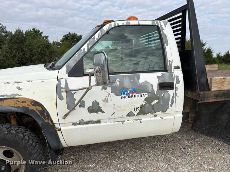 image for item DZ4896 1995 Chevrolet Cheyenne 3500 flatbed pickup truck