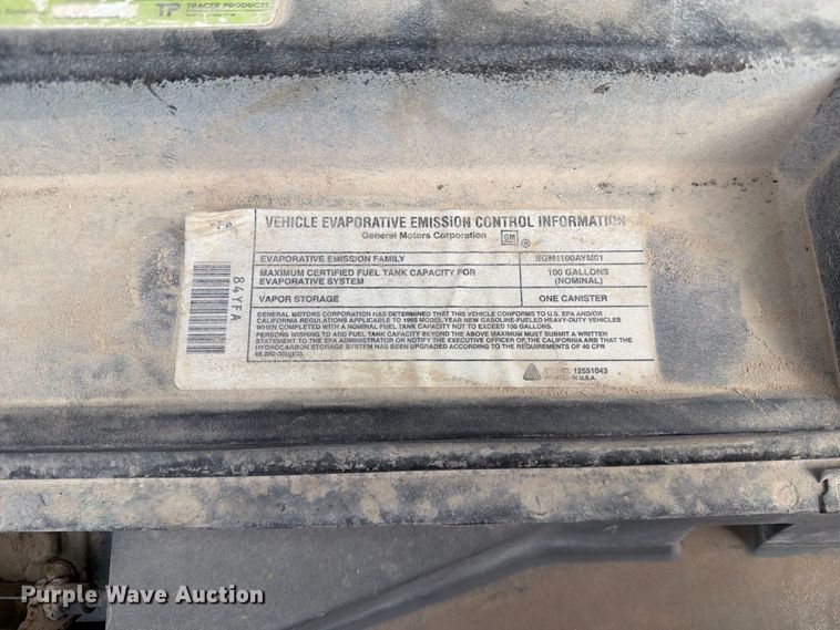 image for item DZ4896 1995 Chevrolet Cheyenne 3500 flatbed pickup truck
