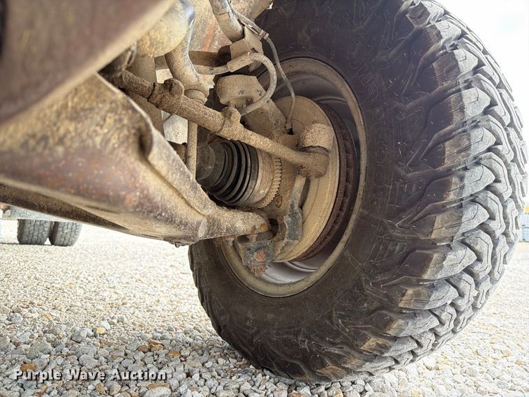 image for item DZ4896 1995 Chevrolet Cheyenne 3500 flatbed pickup truck