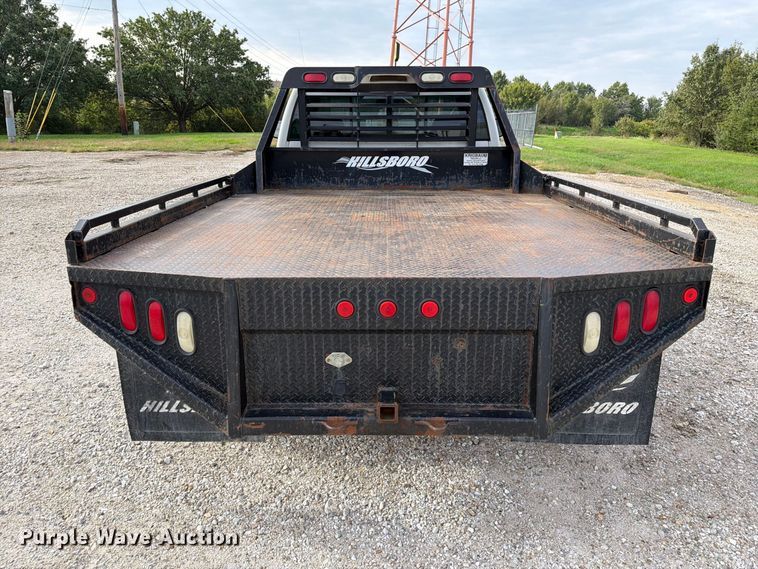image for item DZ4897 1999 Dodge Ram 3500 flatbed pickup truck