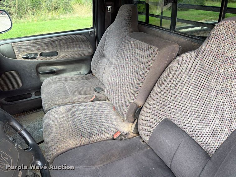 image for item DZ4897 1999 Dodge Ram 3500 flatbed pickup truck
