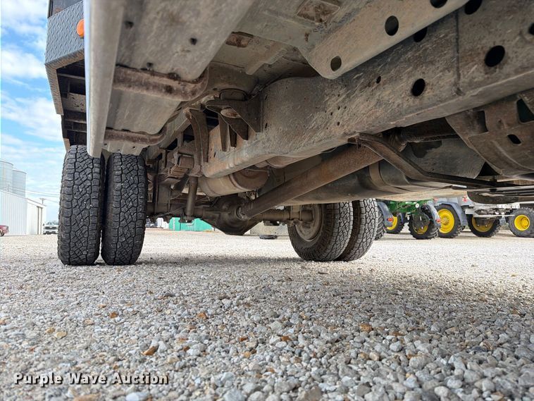 image for item DZ4897 1999 Dodge Ram 3500 flatbed pickup truck