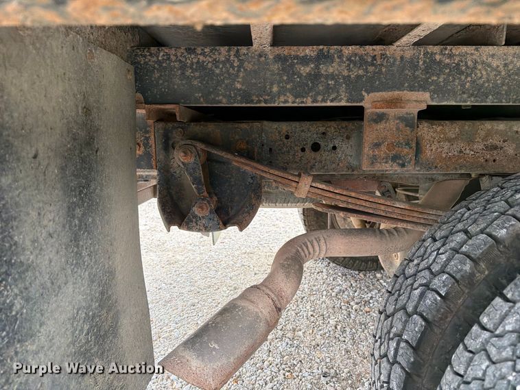 image for item DZ4897 1999 Dodge Ram 3500 flatbed pickup truck