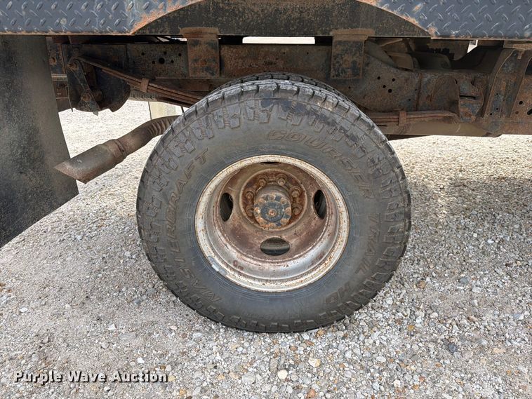 image for item DZ4897 1999 Dodge Ram 3500 flatbed pickup truck