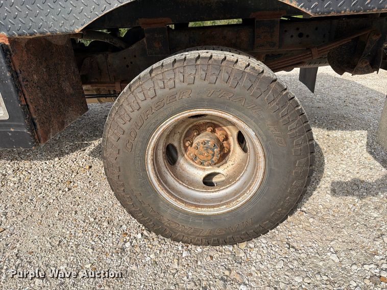 image for item DZ4897 1999 Dodge Ram 3500 flatbed pickup truck