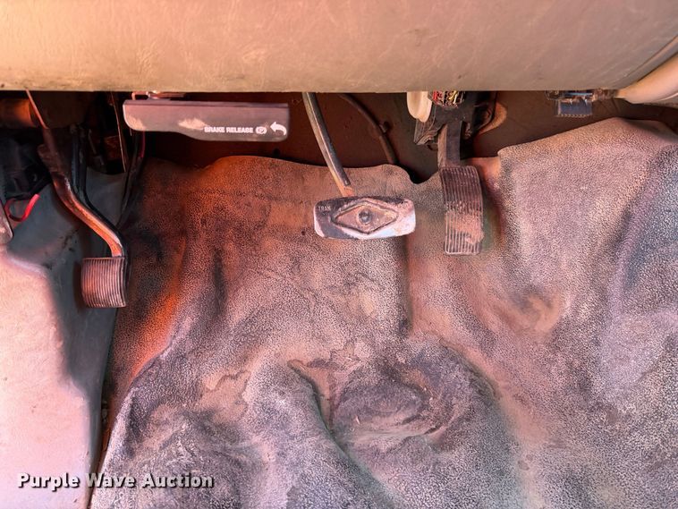 image for item EA0050 2006 Ford F250 Super Duty pickup truck