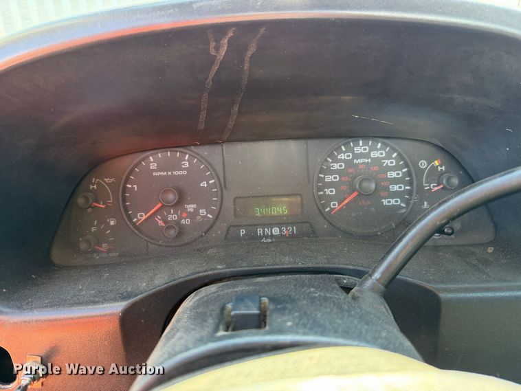 image for item EA0050 2006 Ford F250 Super Duty pickup truck