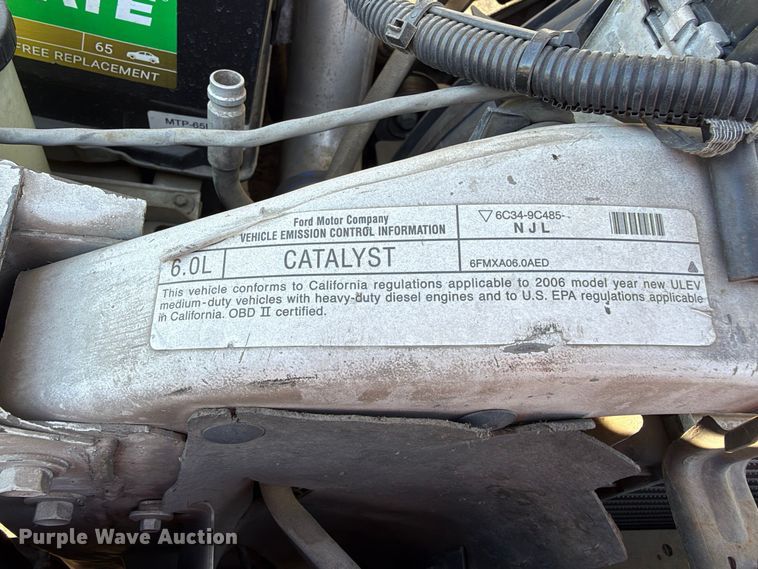 image for item EA0050 2006 Ford F250 Super Duty pickup truck