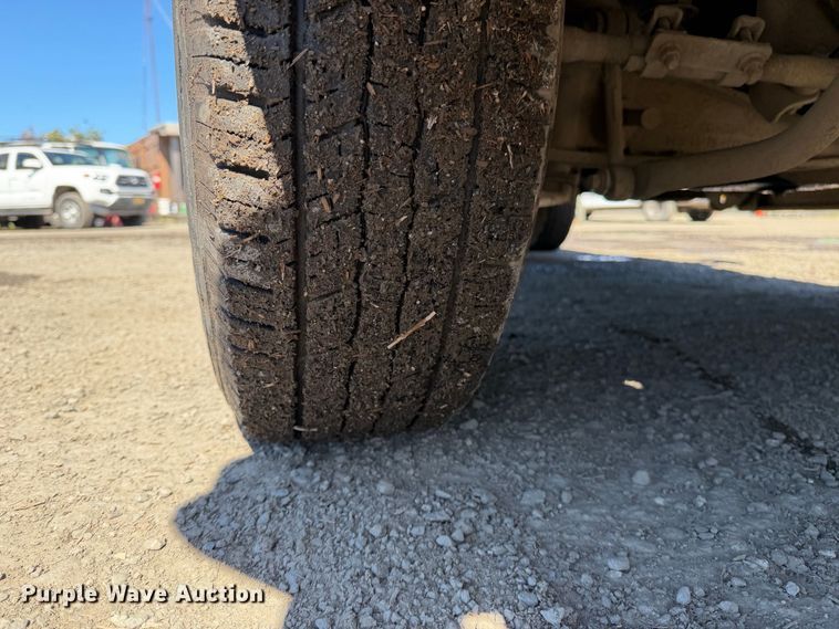 image for item EA0050 2006 Ford F250 Super Duty pickup truck