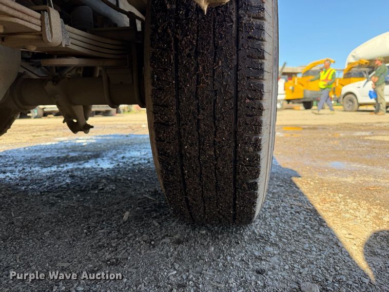 image for item EA0050 2006 Ford F250 Super Duty pickup truck