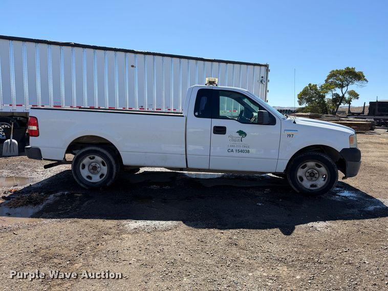 image for item EA0051 2006 Ford F150 Ext. Cab pickup truck
