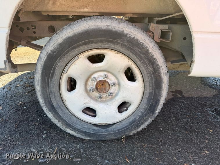 image for item EA0051 2006 Ford F150 Ext. Cab pickup truck